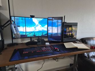 BUNDLE POST: Gaming PC, Monitors, Standing Desk, all peripherals