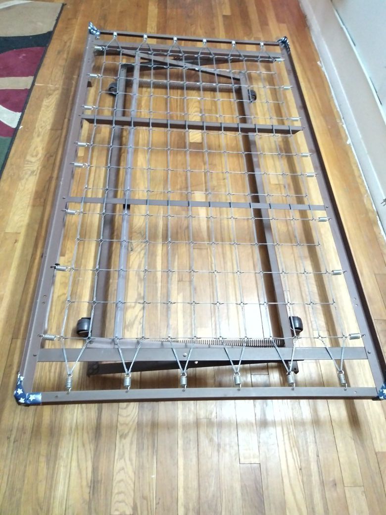 Iron Bed Twin Size with Adjustable heights
