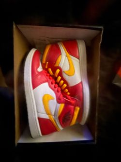 Air Jordan 1 retro high Og light red fusions 10.5
