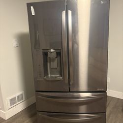 LG Refrigerator 