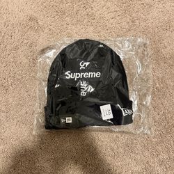 Supreme Hat