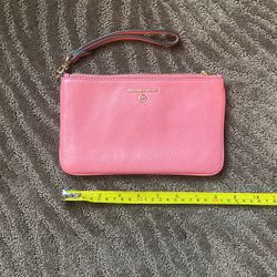 Michael Kors Wristlet Purse 