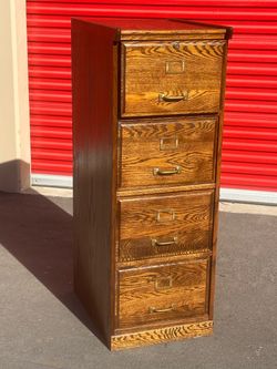 4-Drawer Oak Wood Filing Cabinet + key