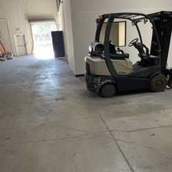 Forklifts 