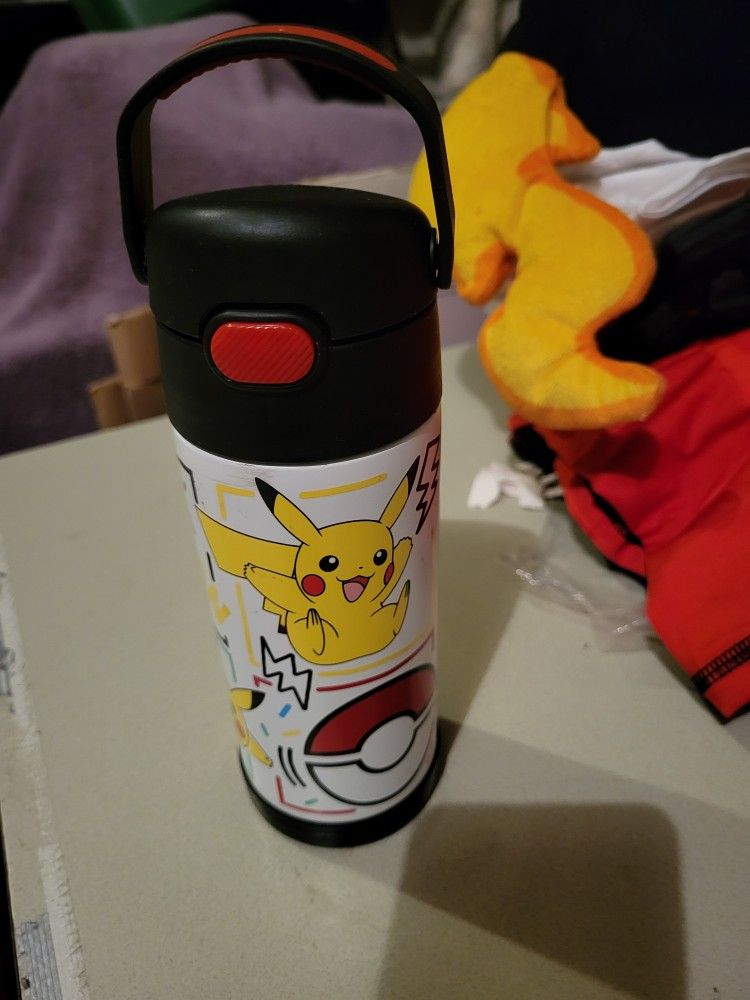 Pokemon Kids Thermos Water Bottle 14oz Pikachu
NEW