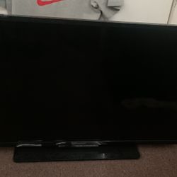 40” Emerson LED Tv