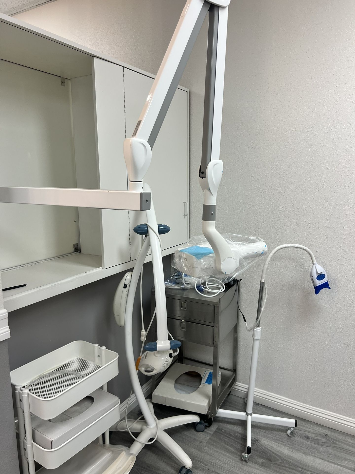 Belmont Belray II Dental X-Ray Unit + Arm & Accessories – Excellent Condition