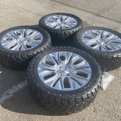 GMC And Chevy Wheels LT 33x12.50/22” Toyo M/T