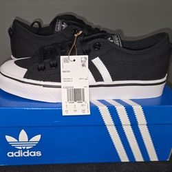 adidas Nizza Size 6.5M