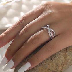 New Very Pretty Sterling silver ring