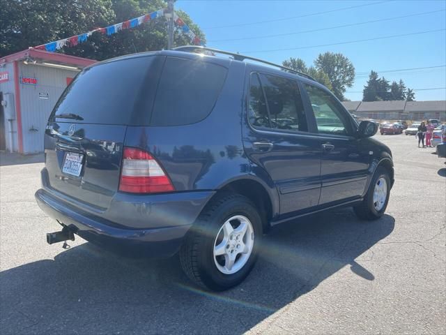 2001 Mercedes-Benz M-Class
