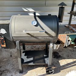 Pit boss 850 Deluxe Pellet Grill with upgraded controller