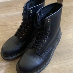 Doc Marten Boots