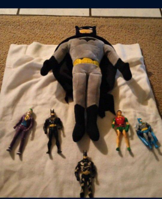 Batman  Action Figures + Joker + Robin Good Condition Oop Rare Toys + batman plush figure 