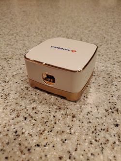 Amoowa portable mini projector