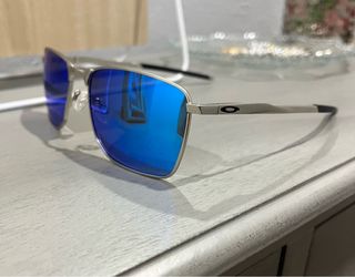 Silver with blue lens 0akley ejector