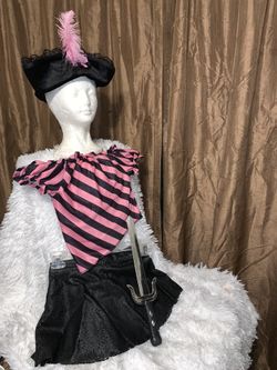 Pirata Halloween costume size 4/5 girl