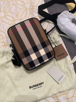Brand new original Burberry bag!