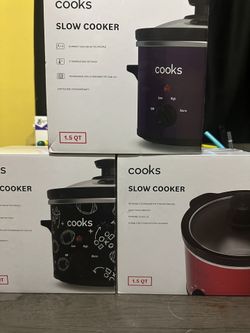 1.5 Qt Slow Cookers $15 Each 