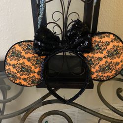 Mickey Ears Haunted Mansion wallpaper 