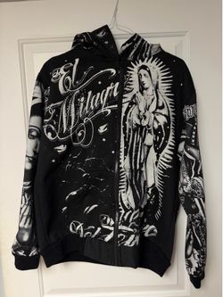 Used Size large virgen de Guadalupe sweatshirt
