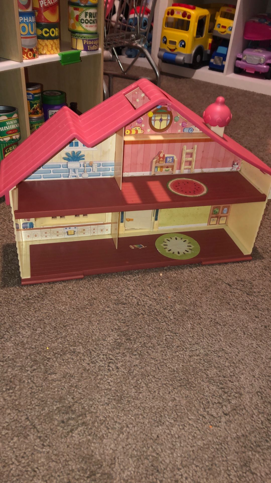 Dollhouse Toy
