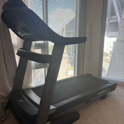 NordicTrak Commercial 1750