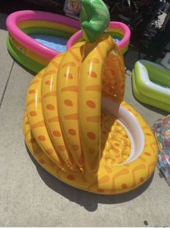 Toddler swimmimg pool