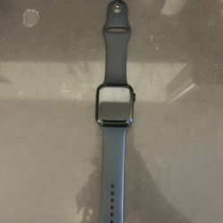 Apple Watch SE Gen 2  (unlocked)