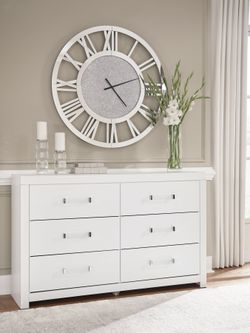 Maeling White Dresser