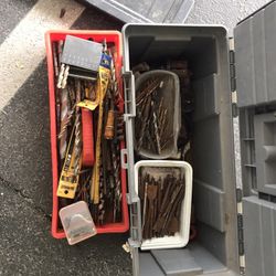 100s Of Bits And Wholsaw Bits