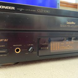 Pioneer CLD-1080 Laser Disc Player with Remote