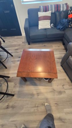 Solid Wood Coffee Table – Cherry Finish