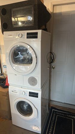 Stakeble washer and dryer