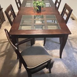China Cabinet, Matching Table And Chairs