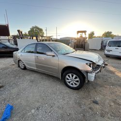 2003 Toyota Camry - Parts Only #WB7
