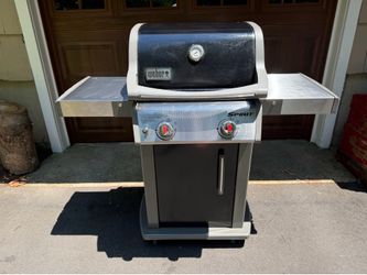 Weber Spirit E-210 Propane Grill — Clean, Working, Local Pickup