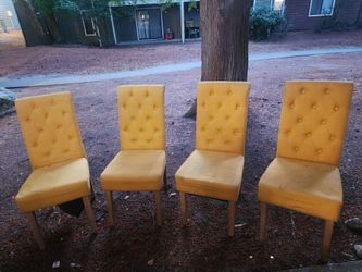 Set of 4 Mustard Yellow Tufted Dining Chairs
