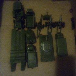 Dinky Toys Military Vehicles 10 Items One Vehicle Is Missing One Wheel All The Rest Are In Super Great Shape From England
