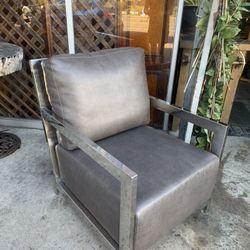 Modern Contemporary Club Chair