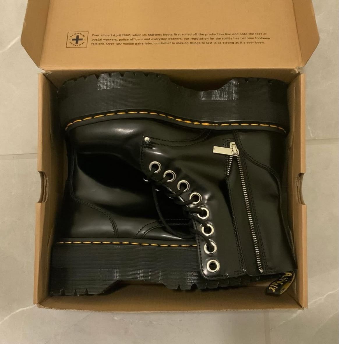 Doc Marten Jadon Max Boot Platforms