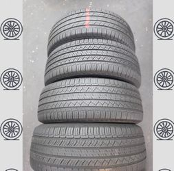 245 60 18 Michelin Altitude Set of 4 in Excellent Condition