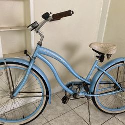 beach cruiser bike