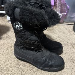 Black Camel Crown Boots