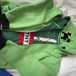 sz 10-12 Exclusive Minecraft hoodie & GAP raincoatAbercrombie hoodies 