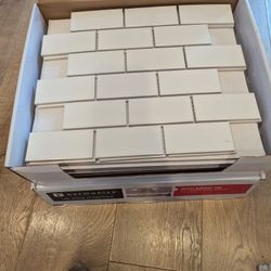 White Subway Tile 2x4 Brake Joint Mosaic