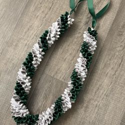 Spiral Graduation Ribbon Lei 