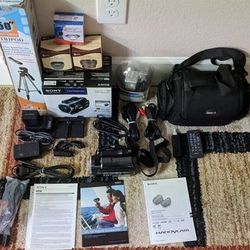Sony Handycam HDR- XR 550V w/ Tripod, Carry Bag, And Other Accessories 