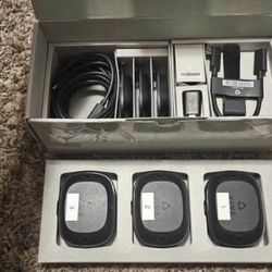 3x Vive Ultimate VR FullBody Trackers
