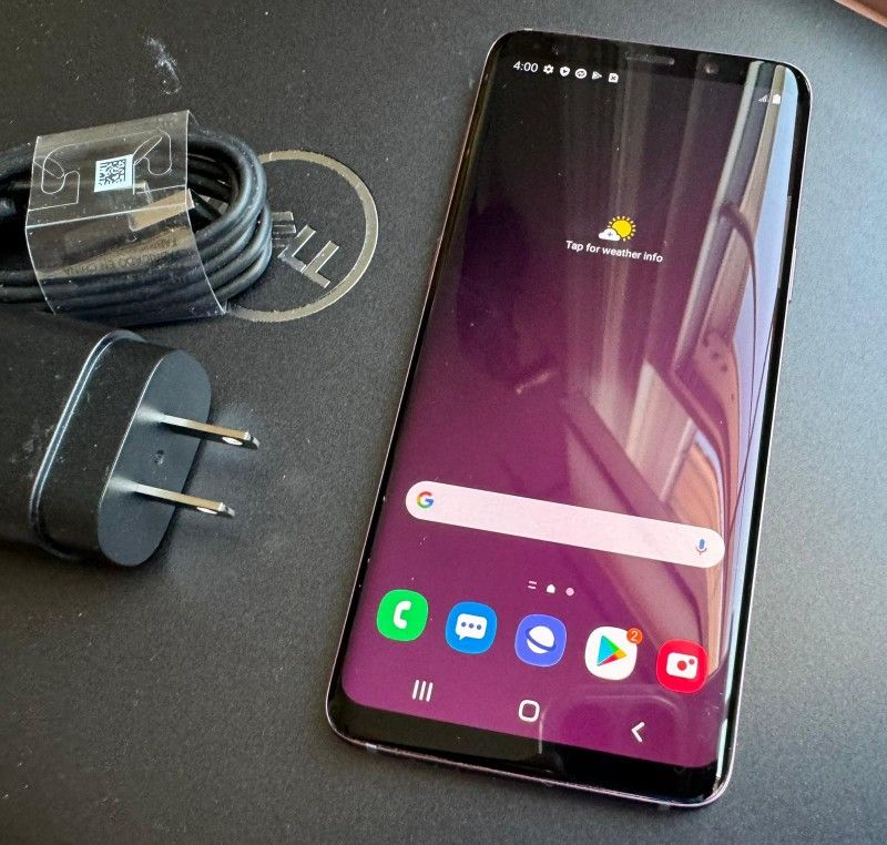 Samsung Galaxy S9 , Unlocked   for all Company Carrier ,  Excellent Condition  Like New
